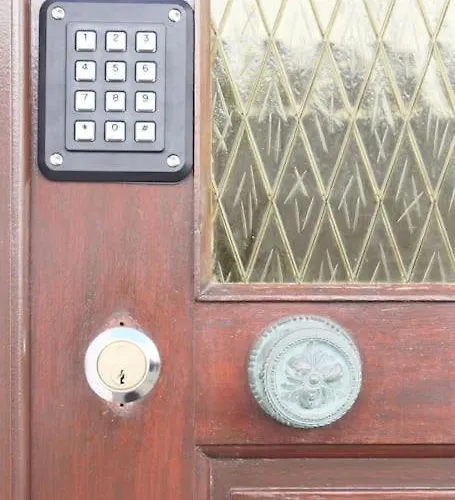 The Gate Patio House Lägenhet Nazaré