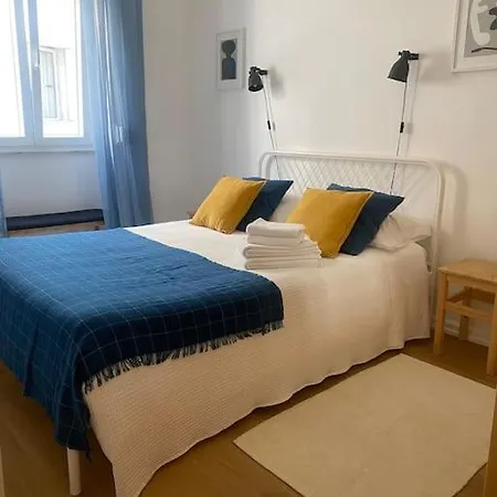 The Gate Patio House Nazaré