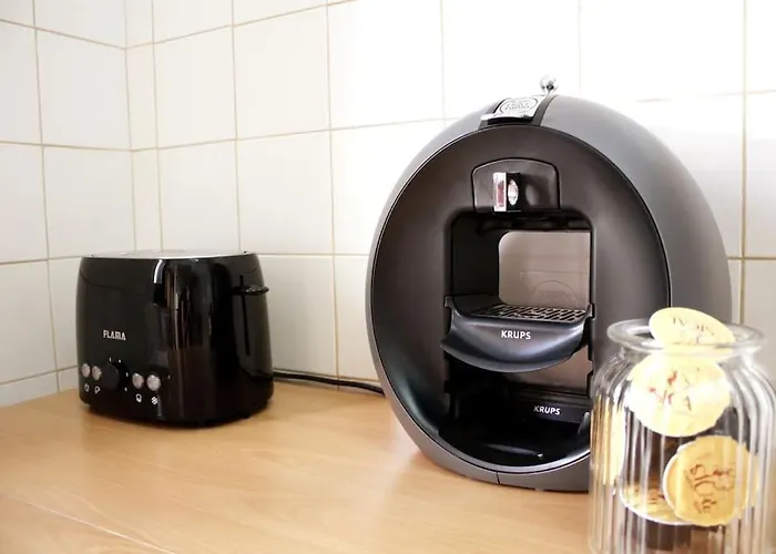 The Gate Patio House דירה נאזרה